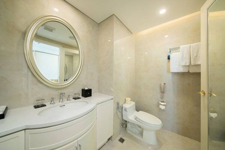Melia Vinpearl Danang Riverfront
