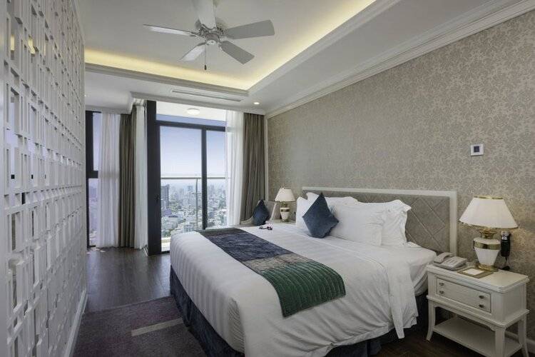 Melia Vinpearl Danang Riverfront