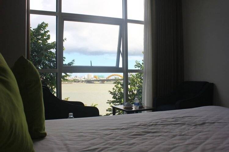 Pariat River Front Hotel