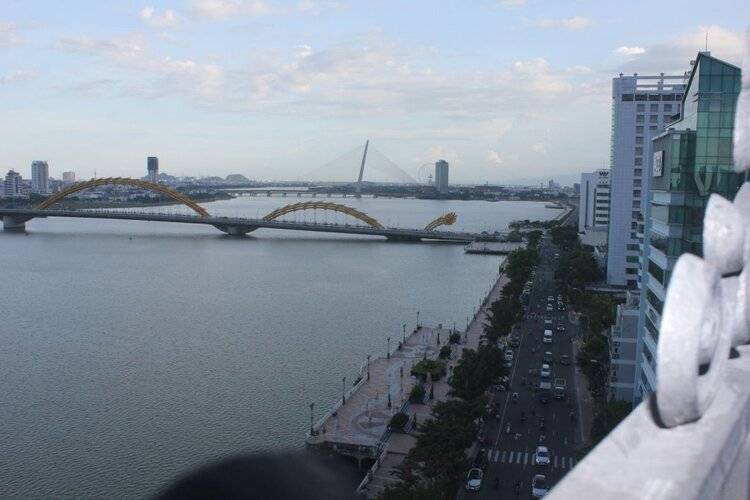 Pariat River Front Hotel