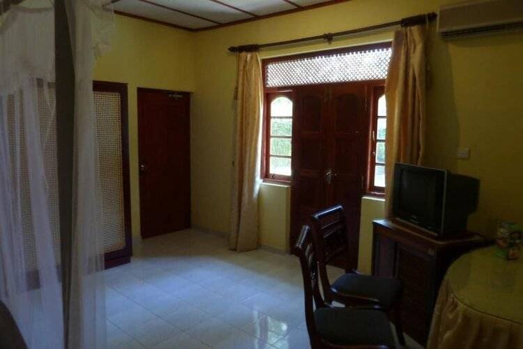 Hotel Bougainvilla