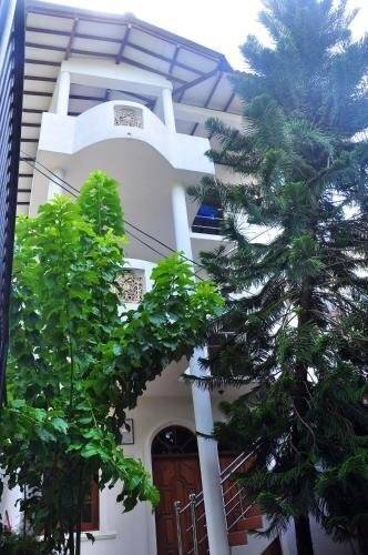 Sakurahana Guest House