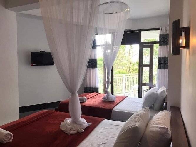 Adams Peak Inn