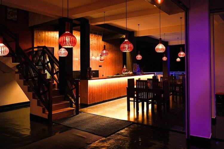 Adams Peak Inn