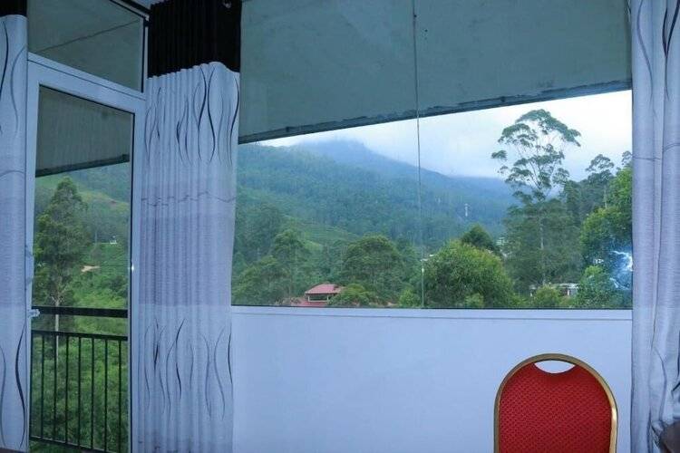 River View Wathsala Inn