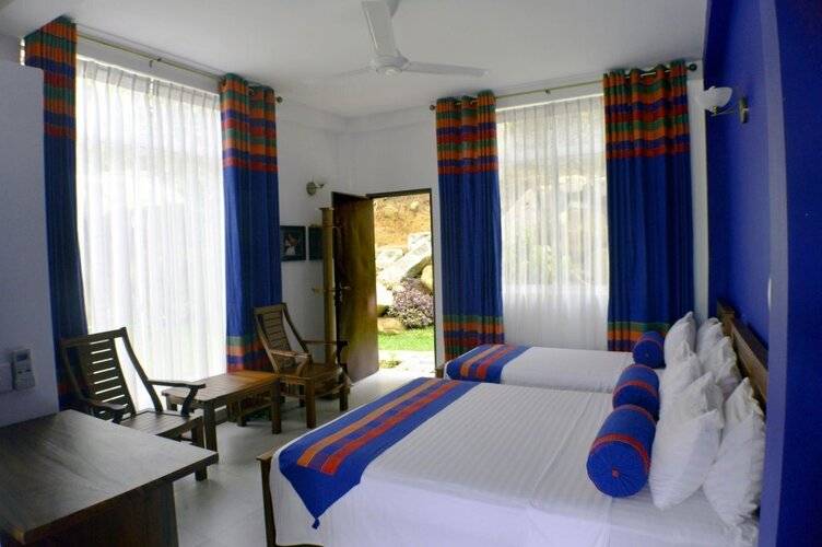 Villa Baywatch Rumassala