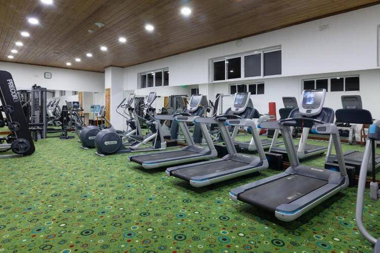 Araliya Green Hills Hotel