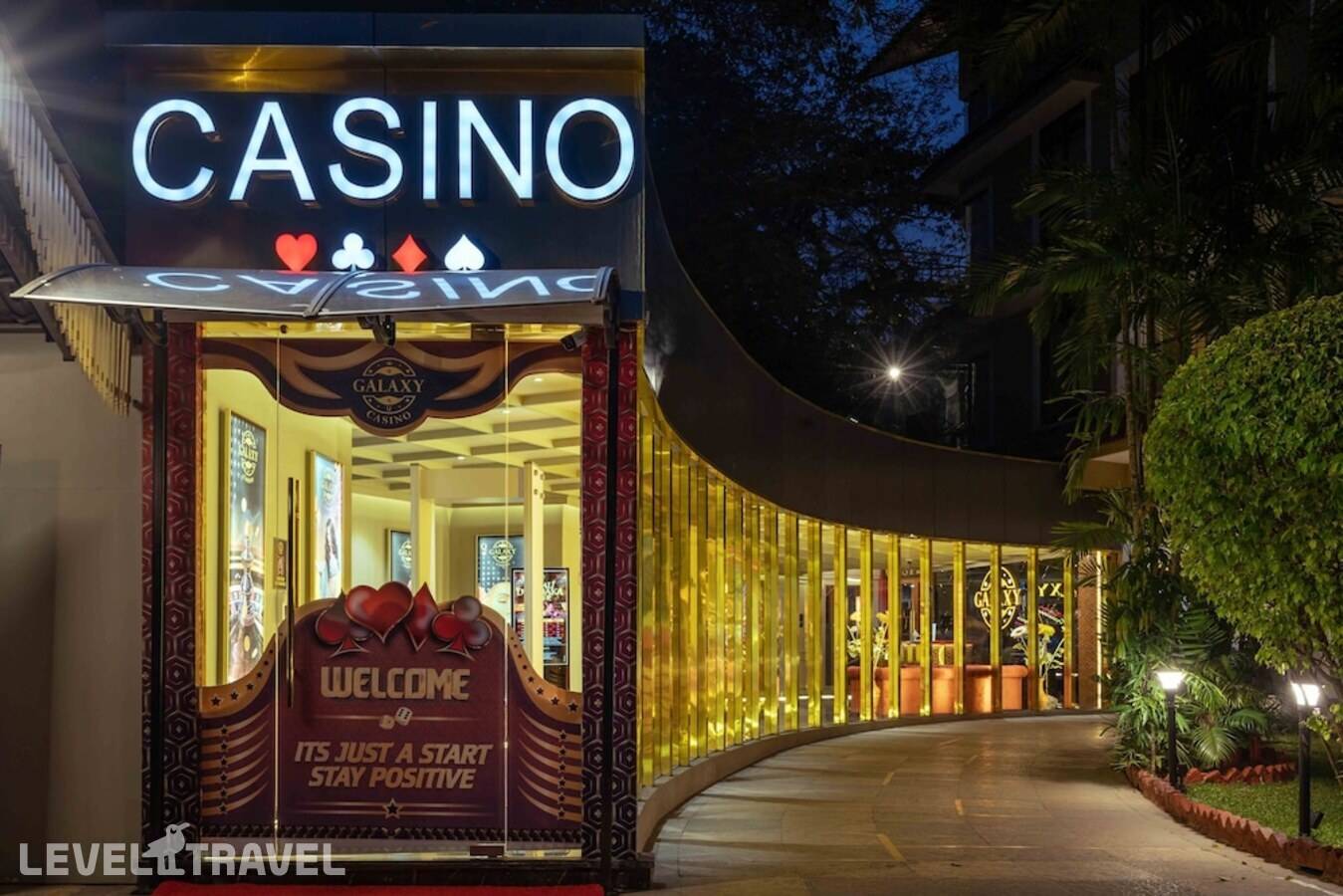 фотографии отеля The Crown Goa в Индия(Панаджи) - фото №36