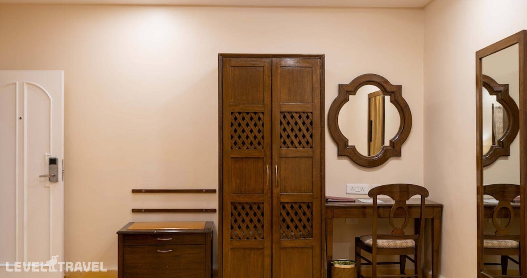 фотографии отеля The Crown Goa в Индия(Панаджи) - фото №19