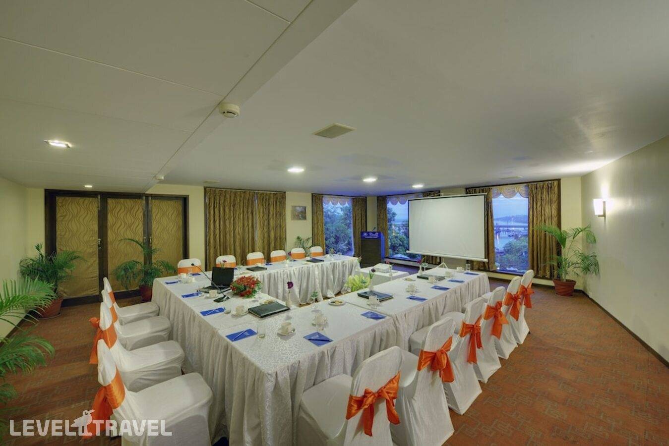 фотографии отеля The Crown Goa в Индия(Панаджи) - фото №47