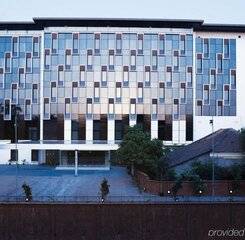 $item['hotel']['name']