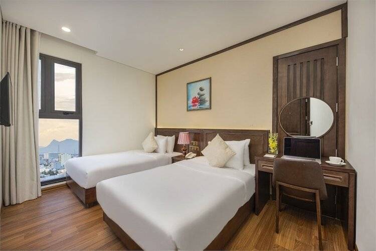 Golden Lotus Hotel