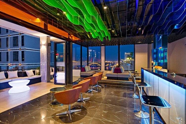Satya Hotel