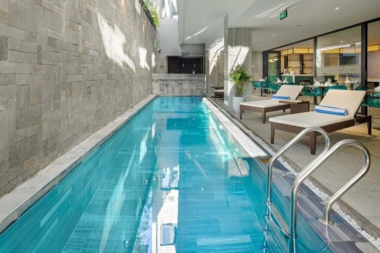 Satya Hotel