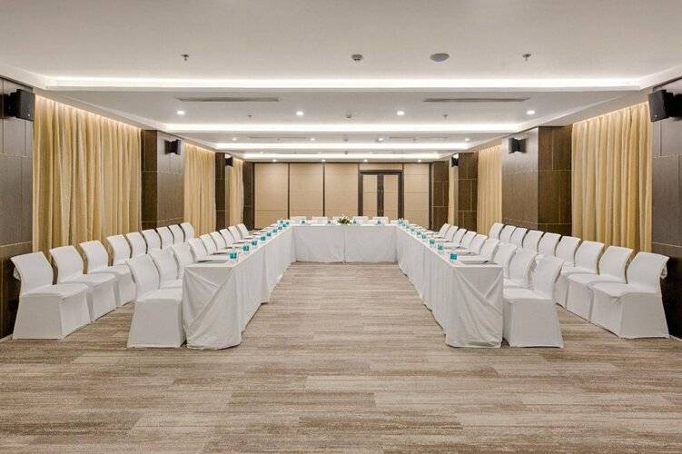 Satya Hotel