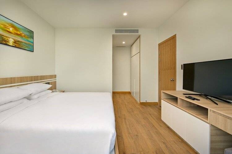 Sun River Hotel & Apartment