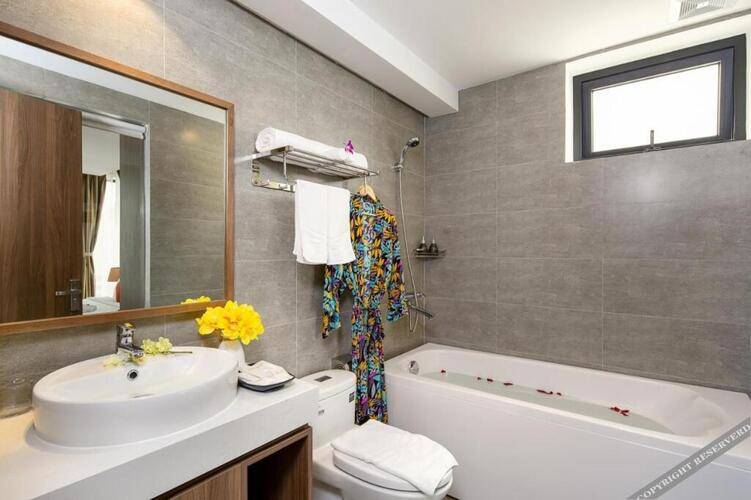 Amunra Ocean Hotel