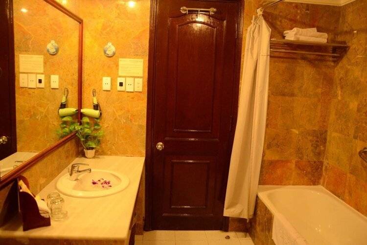 Saigontourane Hotel