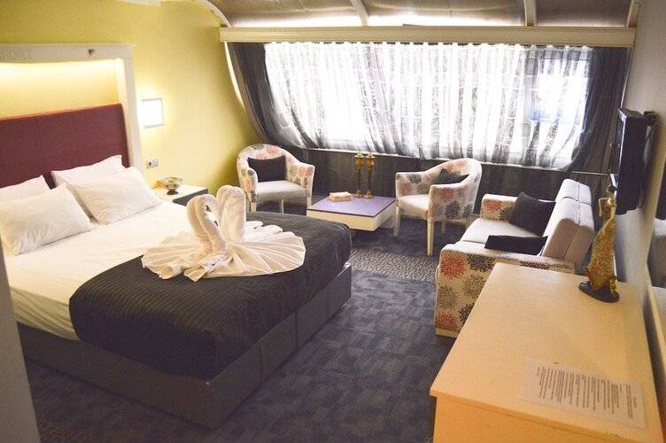 Life Inn