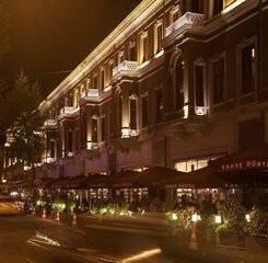 $item['hotel']['name']