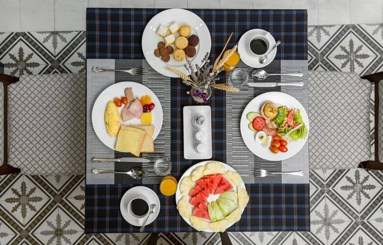 Haka Hotel & Apartment