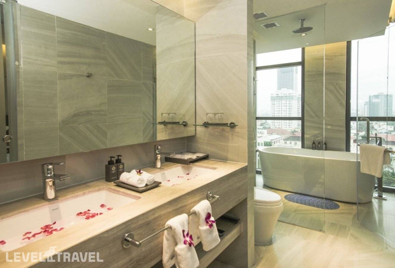 New Orient Hotel Danang — фото 10