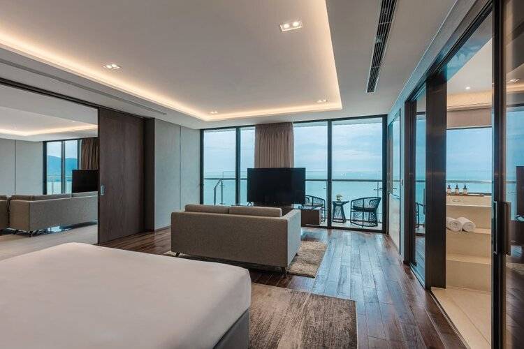 Sel de Mer Hotel & Suites