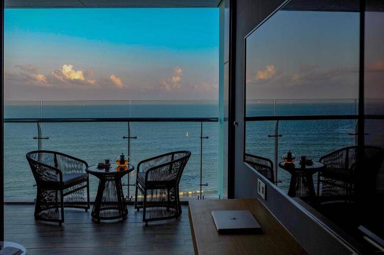 Prince Hotel Da Nang (Ex. Sel De Mer Hotel & Suites)