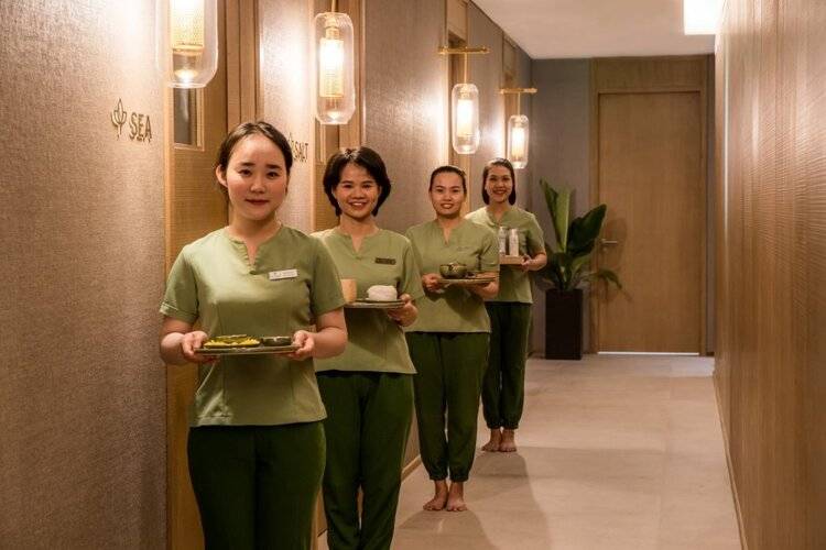 Sel de Mer Hotel & Suites