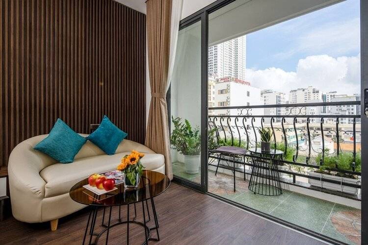 Sharon Apartment and Spa