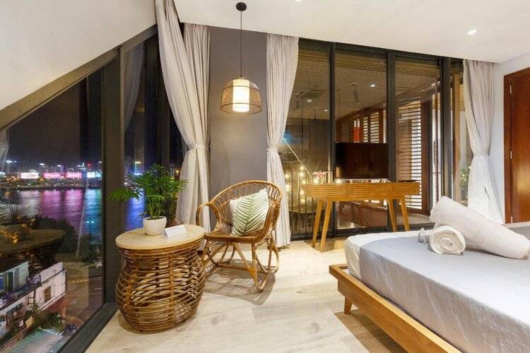 Seahorse Hostel & Bar by HAVI