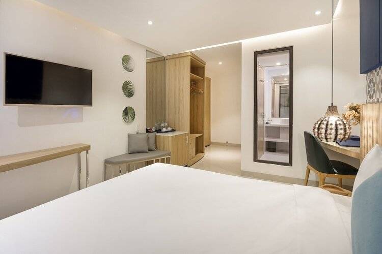Bella Merry Hotel and Apartment