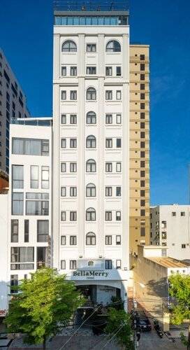 Bella Merry Hotel and Apartment