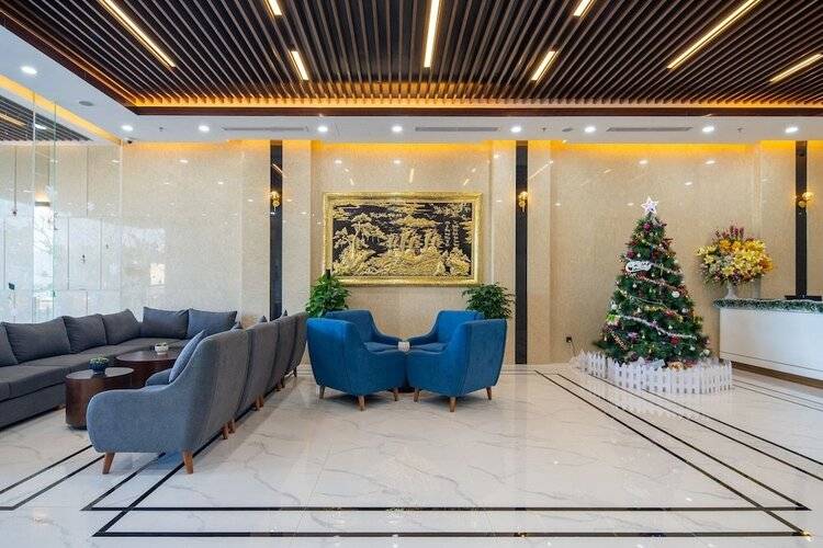 Avenis Hotel