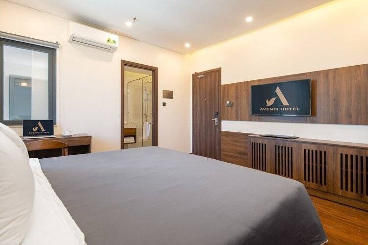 Avenis Hotel