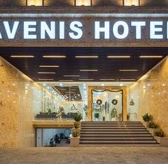 $item['hotel']['name']