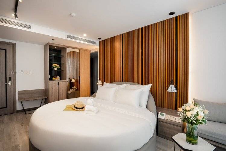 Haian Riverfront Hotel Da Nang