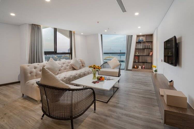 Haian Riverfront Hotel Da Nang