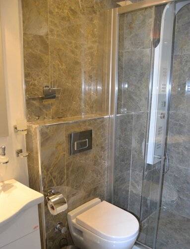 Loren Hotel Suites