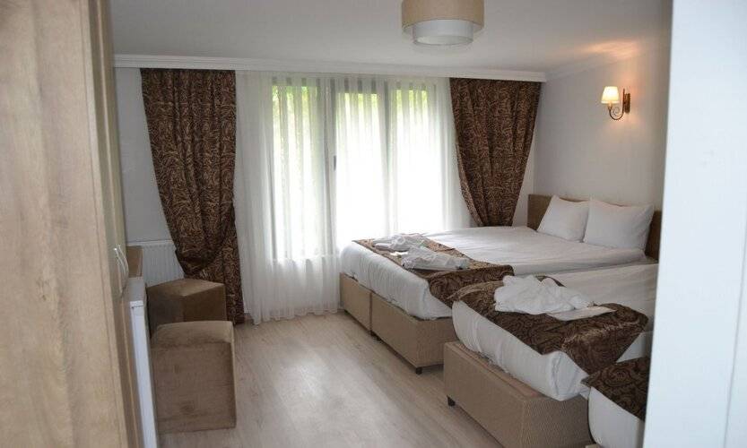 Loren Hotel Suites