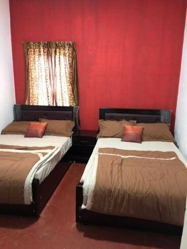White Cottage Nuwara Eliya