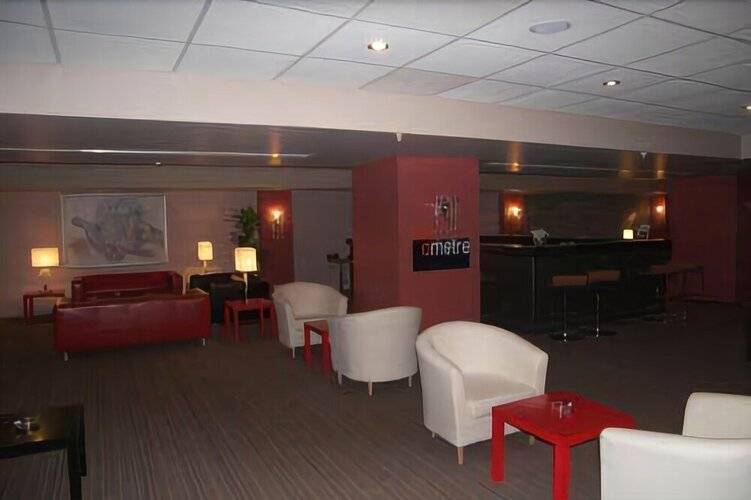 City One Hotel
