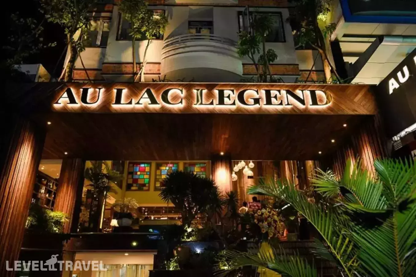 Au Lac Legend Hotel