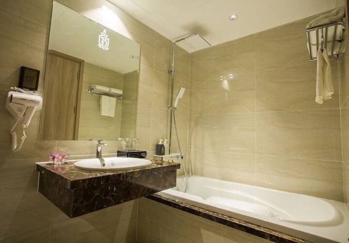 BLUE DIAMOND 8B Hotel
