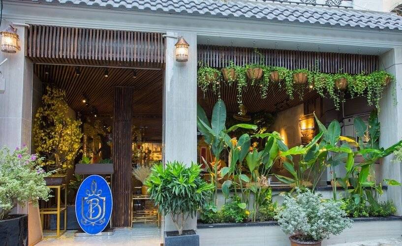 BLUE DIAMOND 8B Hotel