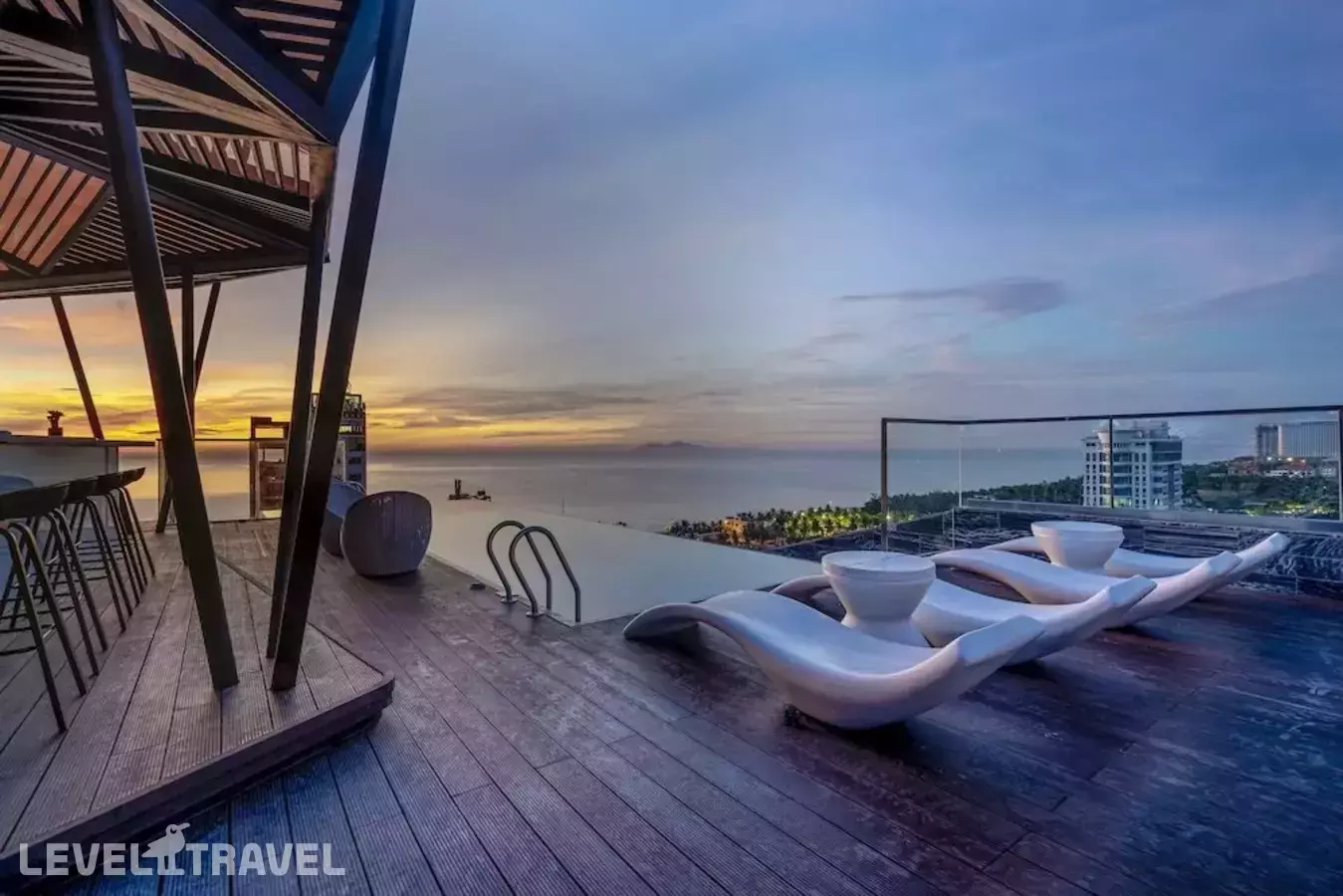 Draco Hotel & Suites