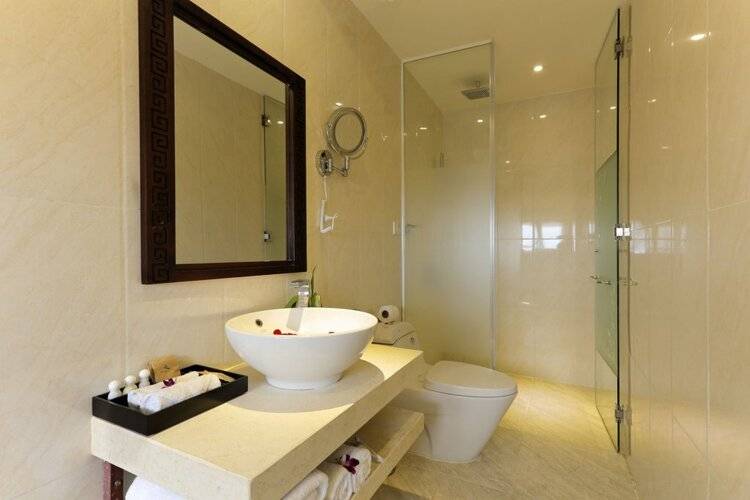 River Suites Hoi An Hotel