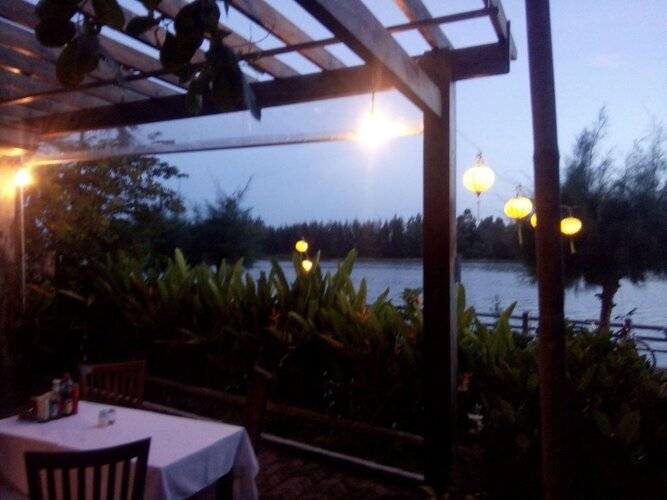 Villa Orchid Garden Riverside