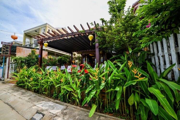 Villa Orchid Garden Riverside
