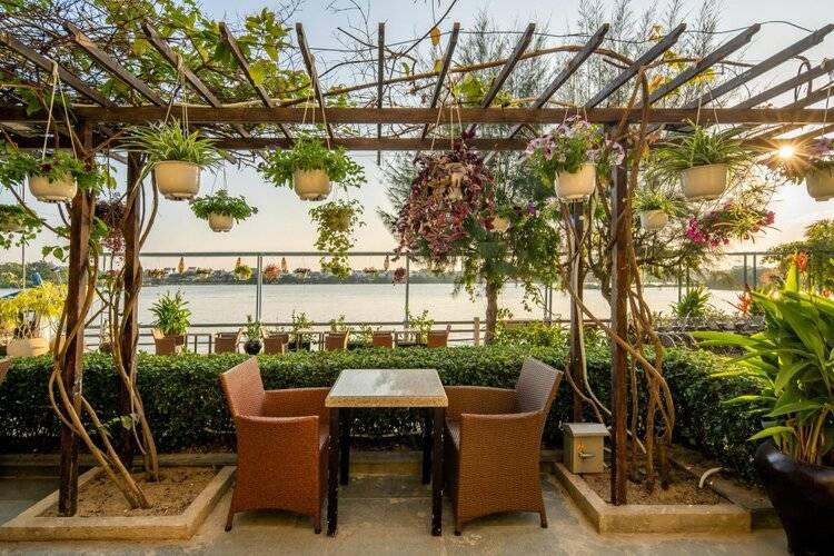 Villa Orchid Garden Riverside